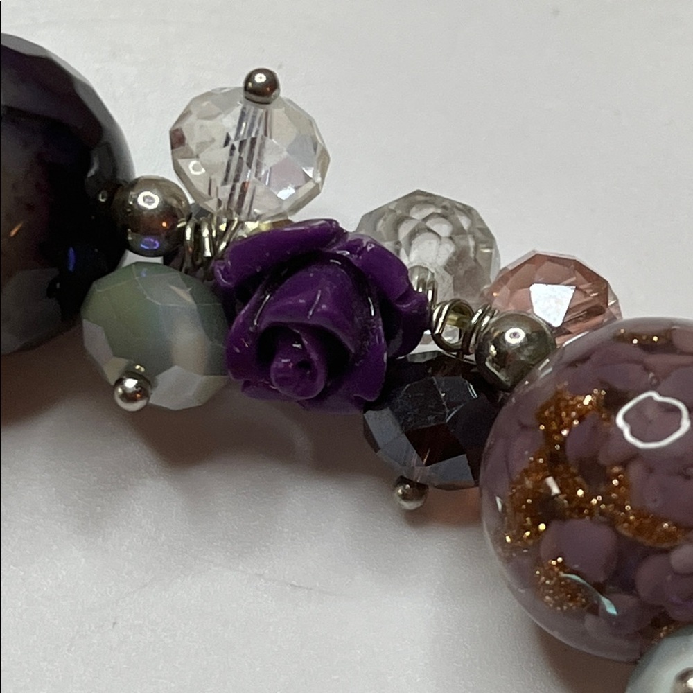 Glass Beaded Bracelet in Purple and Blue - Picture 6 of 7